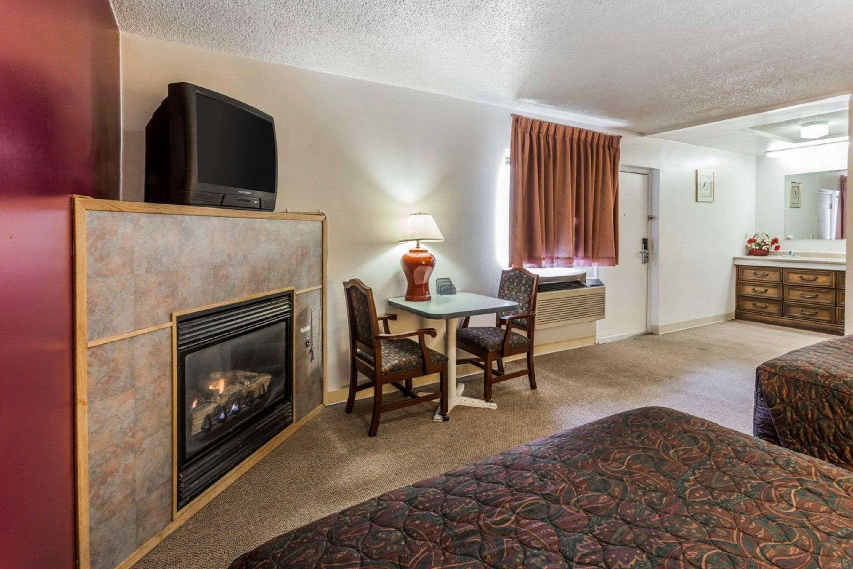 Rodeway Inn & Suites Omak - Okanogan Εξωτερικό φωτογραφία