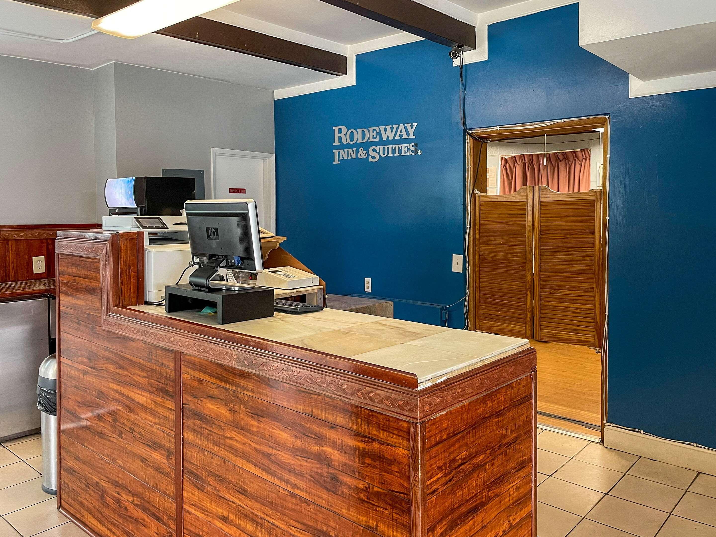 Rodeway Inn & Suites Omak - Okanogan Εξωτερικό φωτογραφία