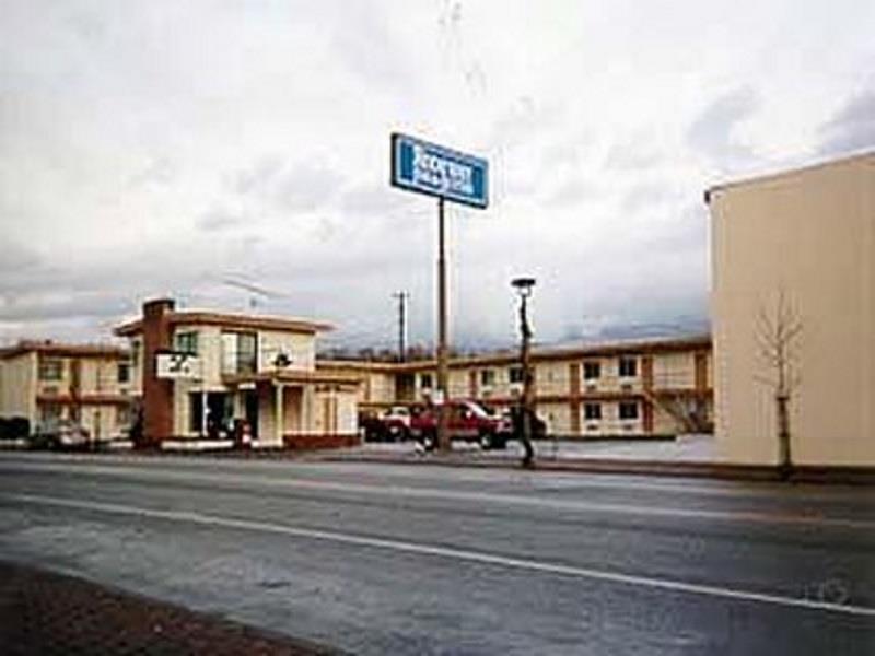 Rodeway Inn & Suites Omak - Okanogan Εξωτερικό φωτογραφία